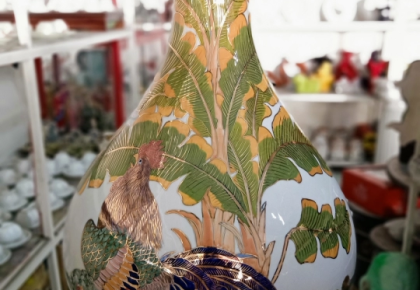 Mới Mua Gốm Sứ Bát Tràng Tại Đồng Nai? Đây Là Bí Quyết Để Bạn Sở Hữu Sản Phẩm Chính Hãng, Chuẩn Chất Lượng Làng Nghề Nghìn Năm