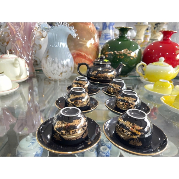 BỘ ẤM - TÁCH TRÀ MÀU ĐEN HỌA TIẾT VÀNG