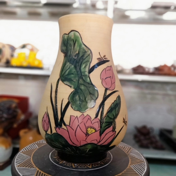 LỌ HOA GỐM ĐÓA SEN