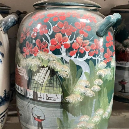 CHUM ĐỰNG GẠO VẼ CẢNH QUAN