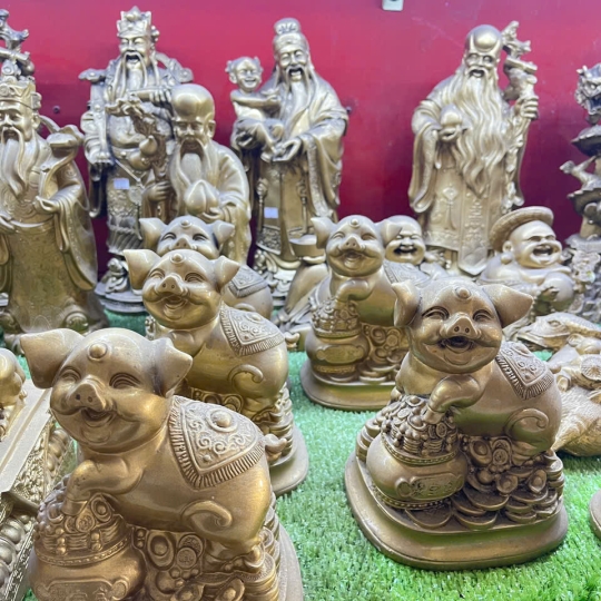 TƯỢNG HEO TÀI LỘC BẰNG ĐỒNG